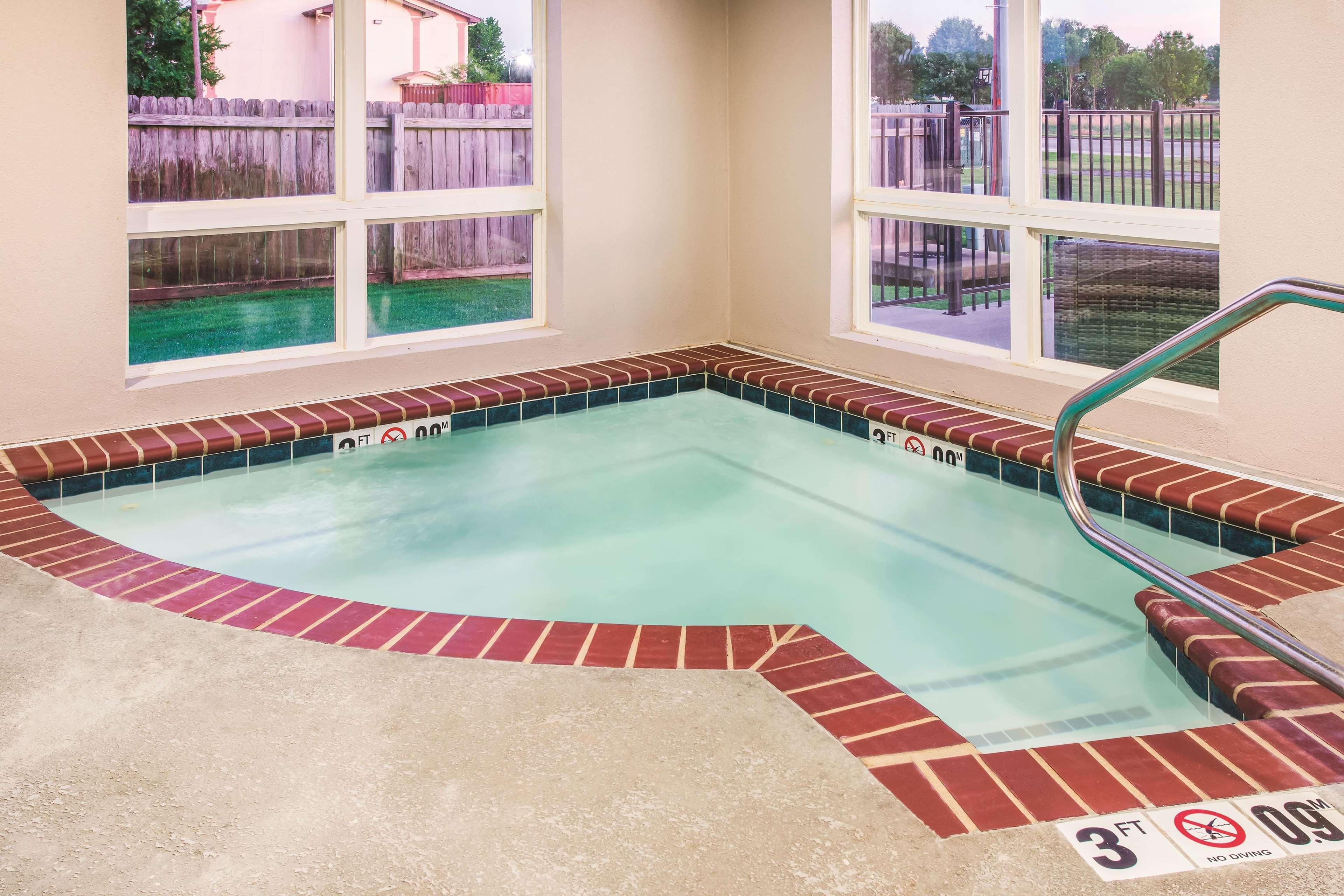 La Quinta By Wyndham Russellville Exterior foto